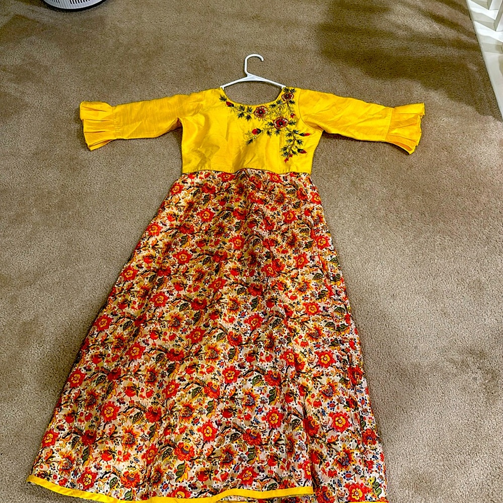Girl’s floral dress